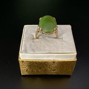 Vintage Sterling Silver Nephrite Oval Stone Ring